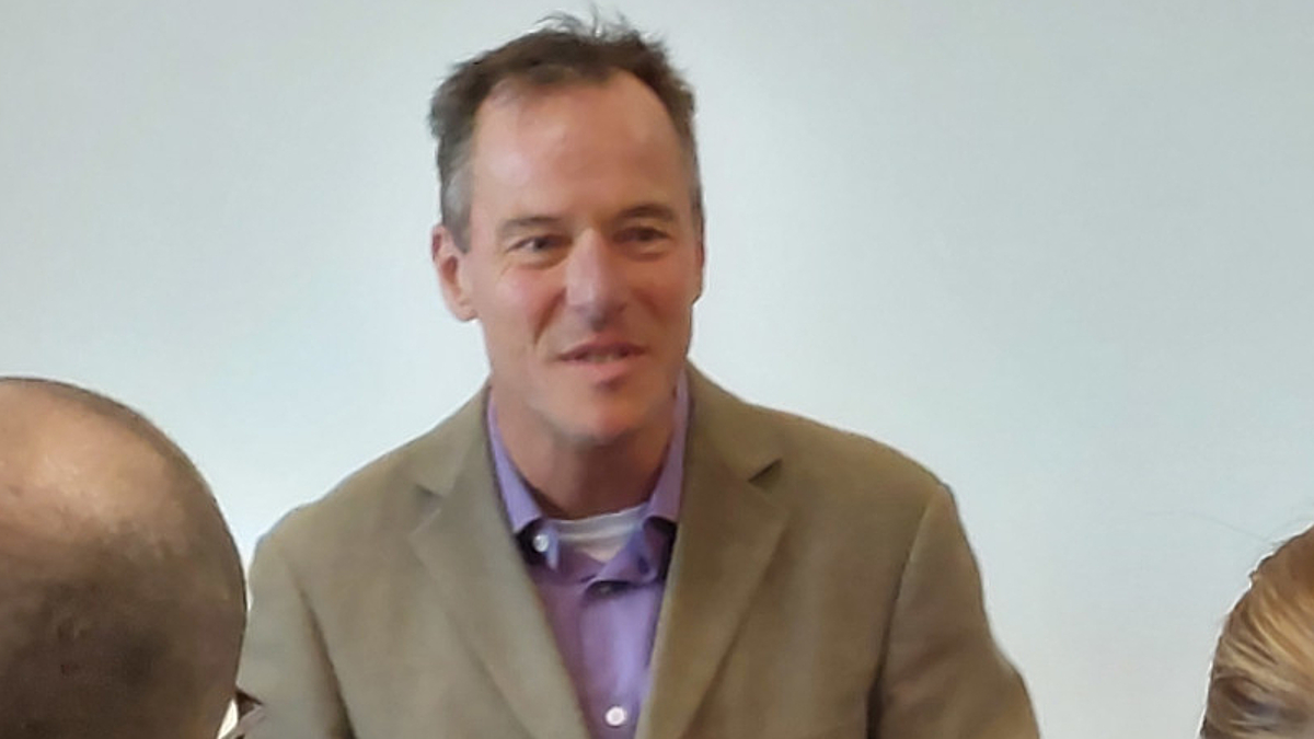 Der neue Büroleiter stellt sich vor: Christian Forstner im Brüsseler Büro der Hanns-Seidel-Stiftung im März 2026.