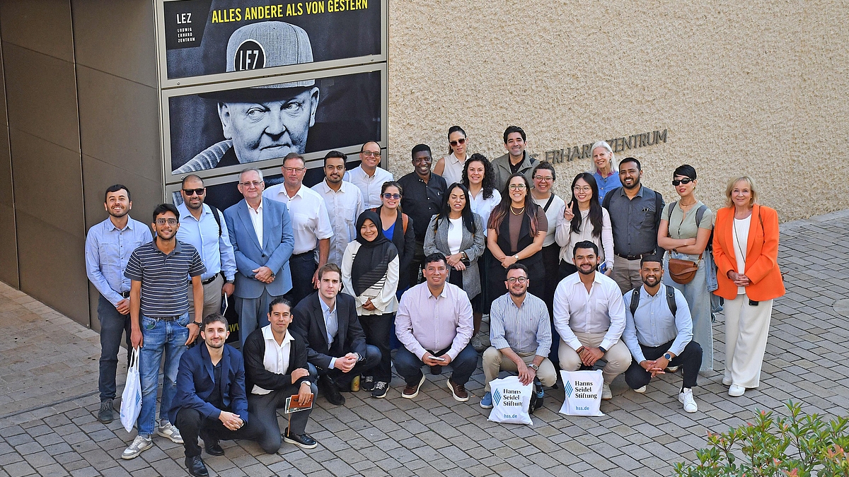 Participants of the 4th International Summer School on Social Market Economy in front of the Ludwig Erhard Centre in Fürth.
